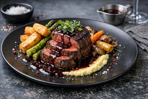 Turkish-Style Veal Scallopini with Lemon and Herbs